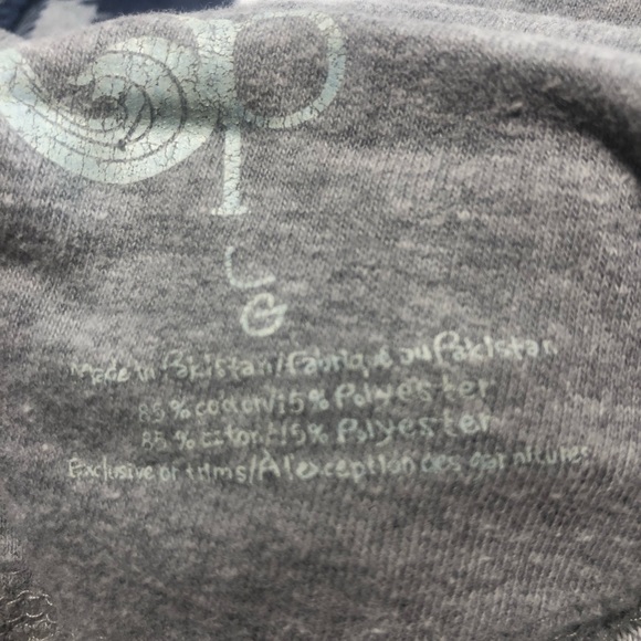 OP full Zip plaid hoodie listing as men’s but looks unisex Large - Picture 8 of 11